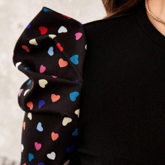 Black Long Sleeve Top with Puffy HEART PRINT Sleeves Size 1XL - Picture 2 of 2